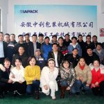 ພວກເຮົາກັບມາຈາກວັນພັກ.